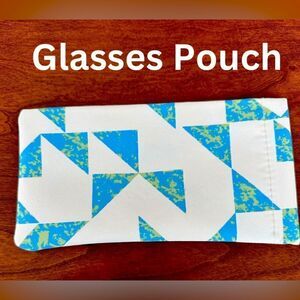 New Soft Glasses Case Pouch. Snap Closure. Soft interior with attached cloth